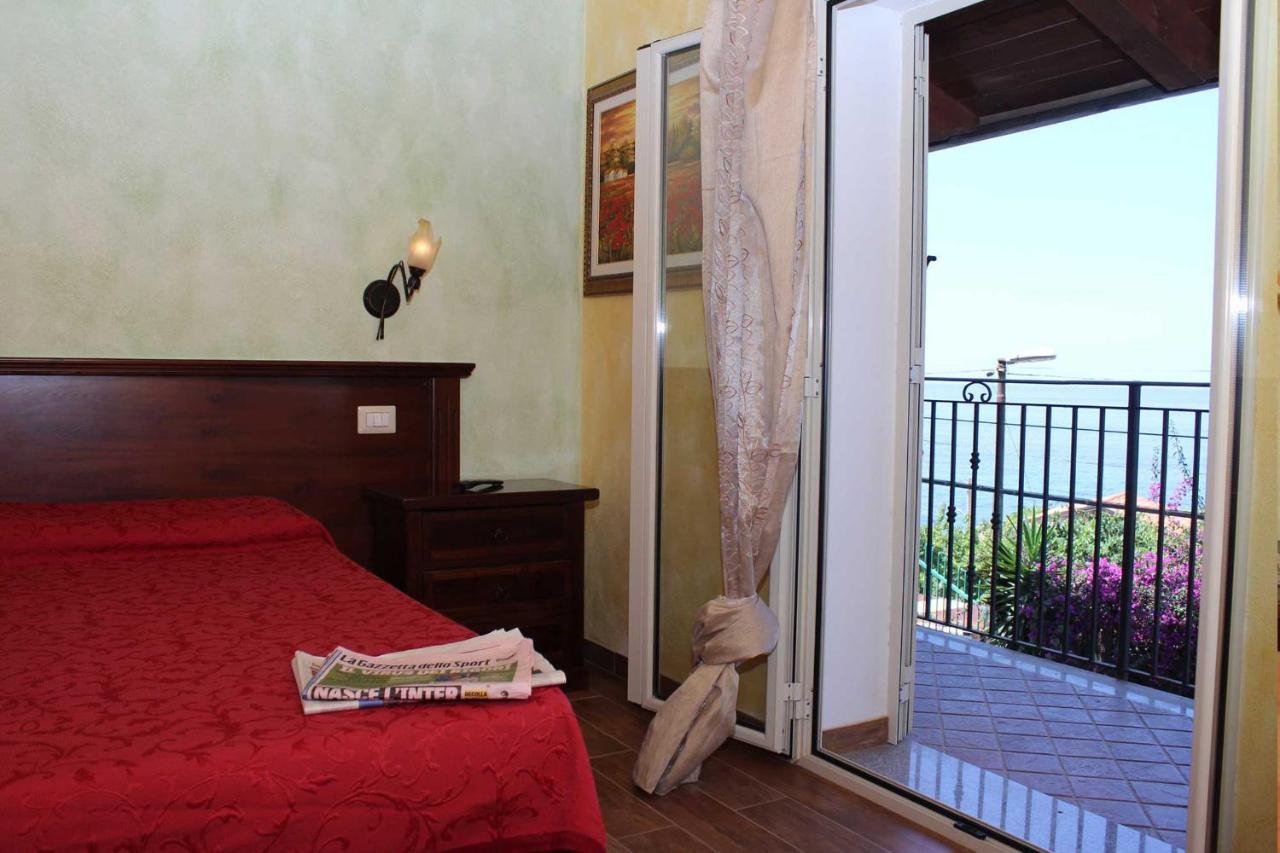 Villa Paladino - B&B E Guest House 希拉 外观 照片